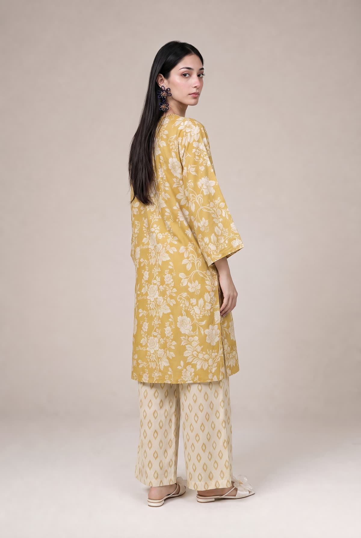 Khaadi · Yellow visual 12